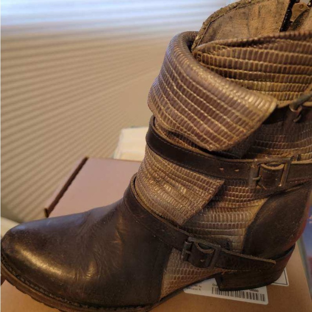 FREEBIRD BOOTS!!